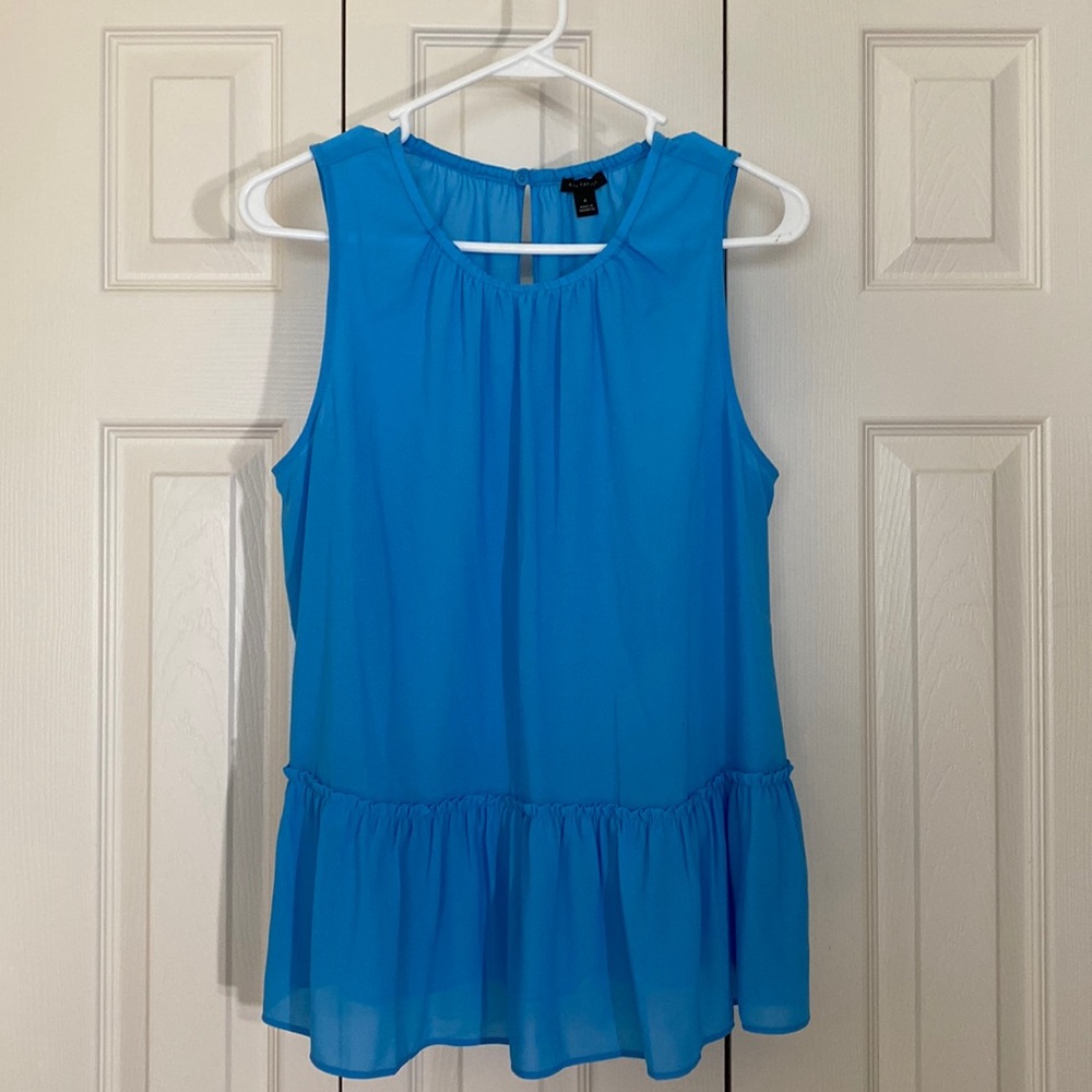 NWOT Ann Taylor lightweight and airy sleeveless blouse
